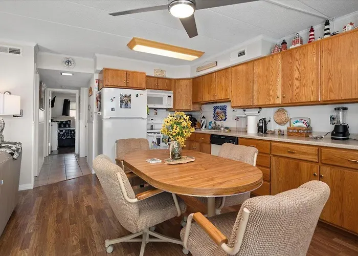 Ferienhaus Relaxing 2 Bedroom Salty Sands Mid-town Ocean City! Ocean Stadt